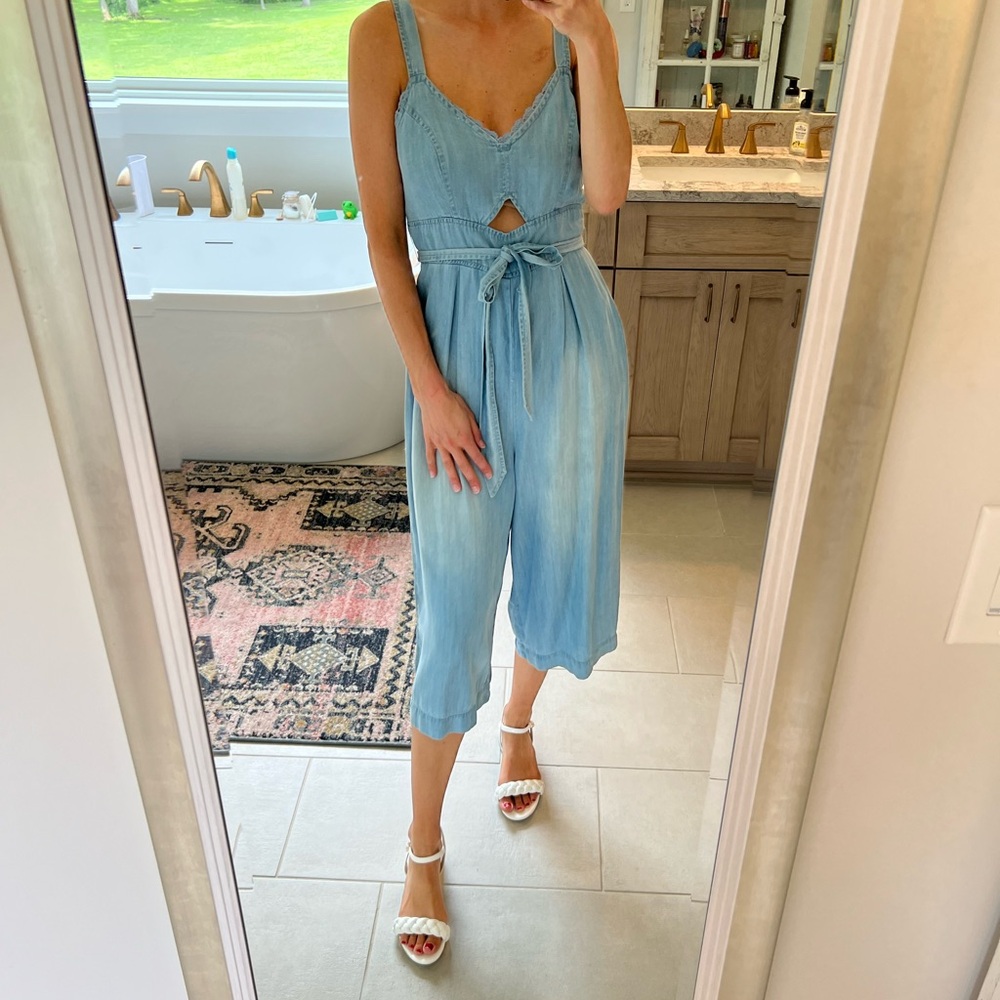 Chambray jumpsuit with removable belt